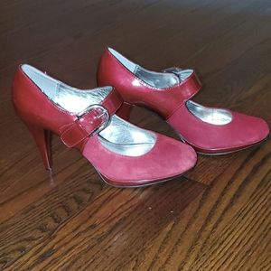 Red Mary Jane Style Pump - Sz 10